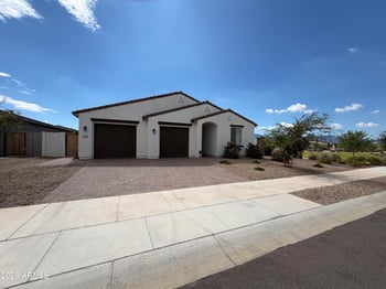 5615 W Paseo Way W, Laveen, AZ 85339