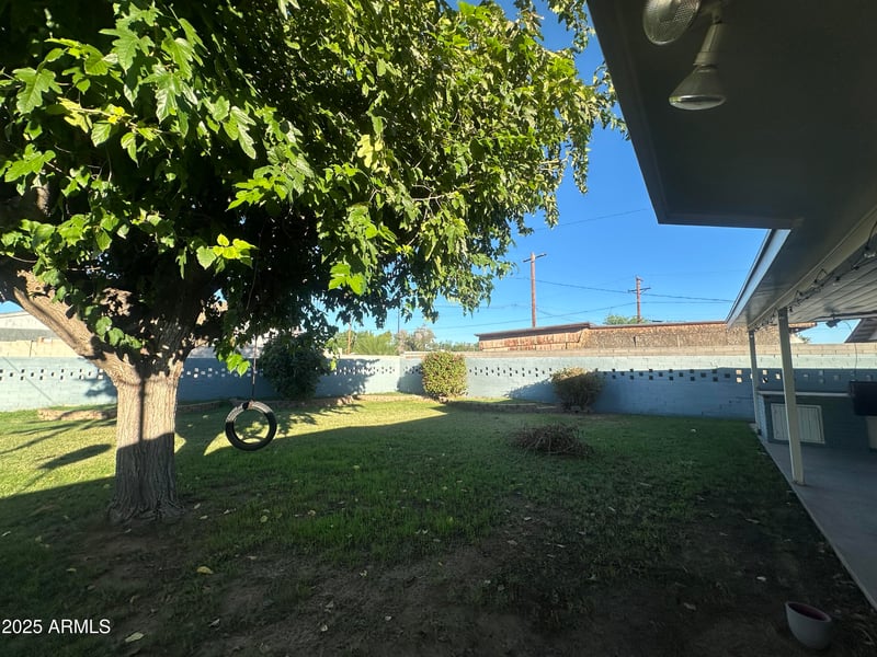 5616 22nd Dr, Phoenix, AZ 85015