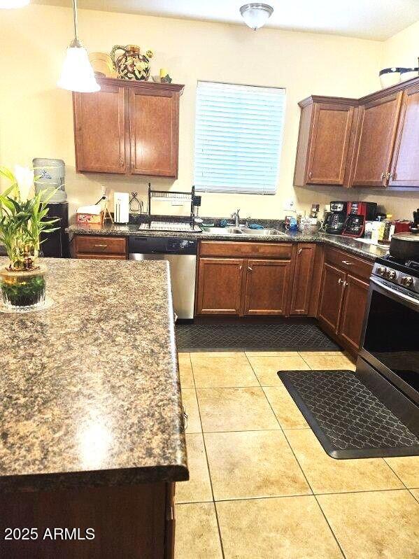 5616 Hidalgo Ave, Laveen, AZ 85339