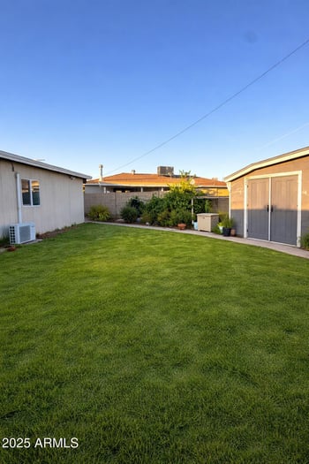 5617 38th Dr, Phoenix, AZ 85019