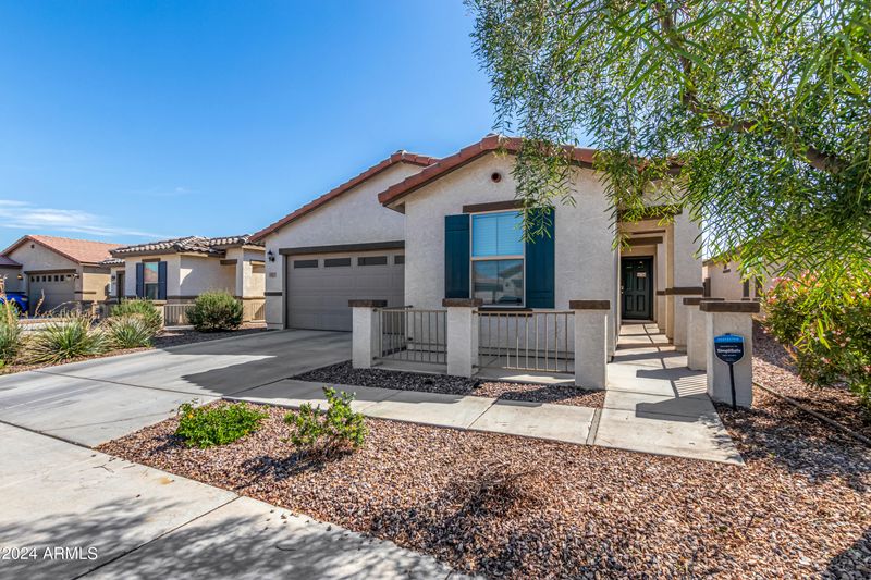 5617 S 30th Glen, Phoenix, AZ 85041