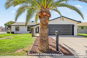 5617 W Cochise Dr, Glendale, AZ 85302