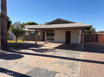 5617 Hatcher Rd, Glendale, AZ 85302