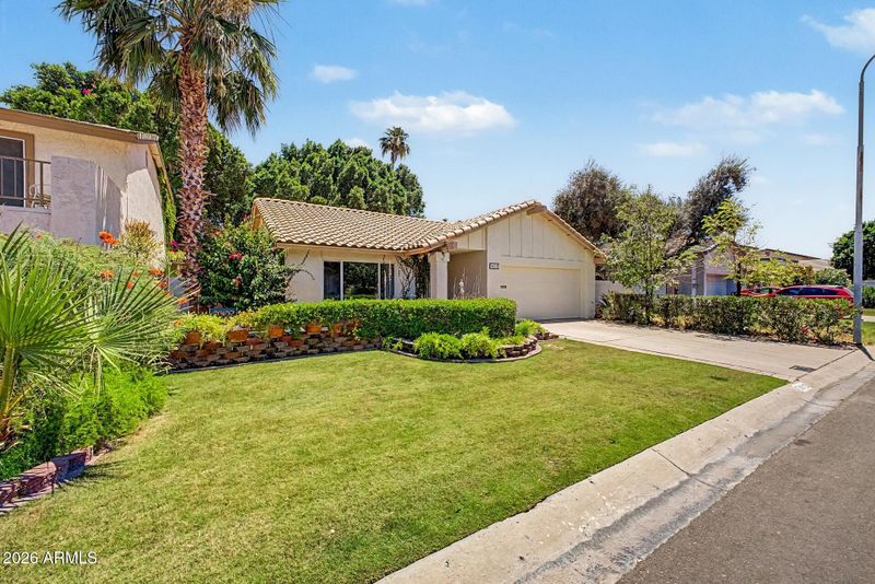 5619 S Crows Nest Rd, Tempe, AZ 85283