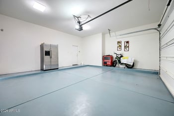 5619 Frier Dr, Glendale, AZ 85301