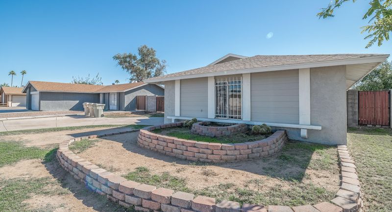 5619 W Townley Ave, Glendale, AZ 85302