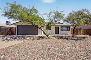 562 Hondo Ave, Apache Junction, AZ 85119