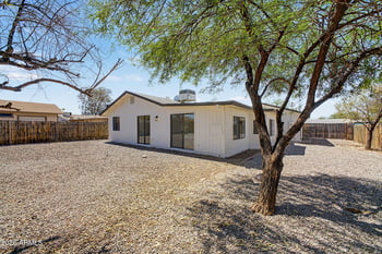 562 Hondo Ave, Apache Junction, AZ 85119