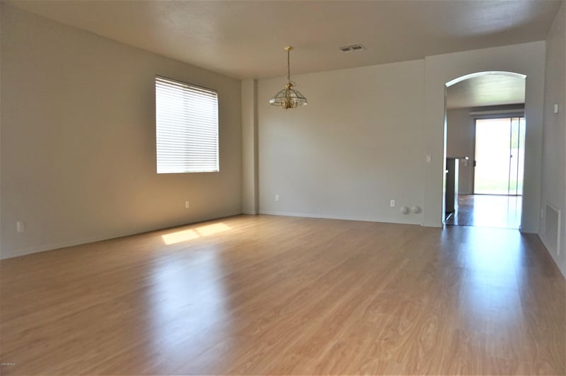 562 Kimberlee Way, Chandler, AZ 85225