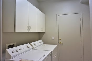 562 Kimberlee Way, Chandler, AZ 85225