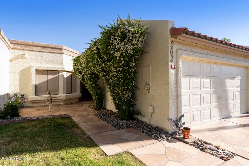 562 Palo Verde Way, Mesa, AZ 85208