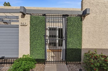 562 Allred Dr, Tempe, AZ 85288
