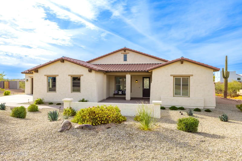 562 Sun Rd, Apache Junction, AZ 85119