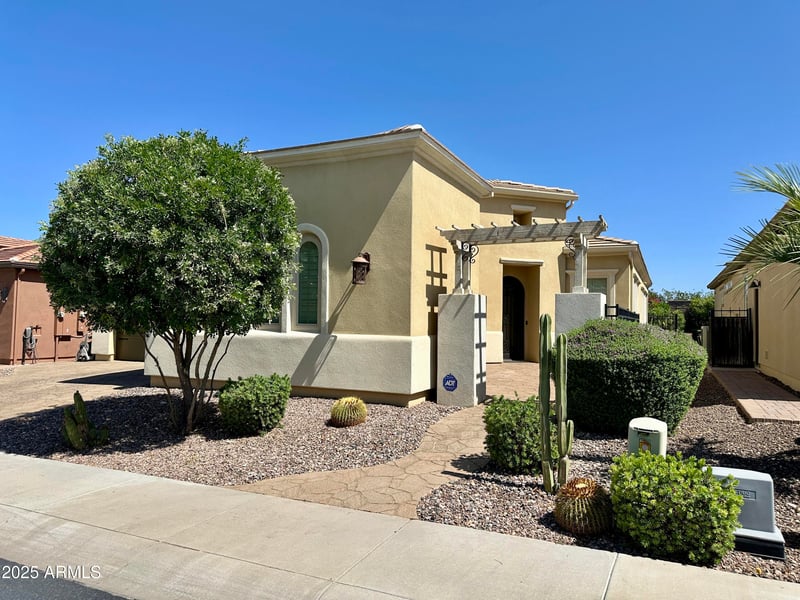 562 Vesper Trl, Queen Creek, AZ 85140