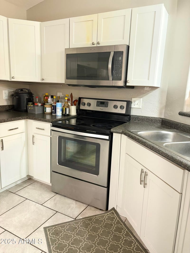 5620 42nd St, Phoenix, AZ 85040