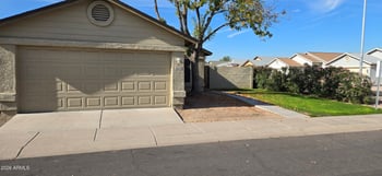 5620 42nd St, Phoenix, AZ 85040