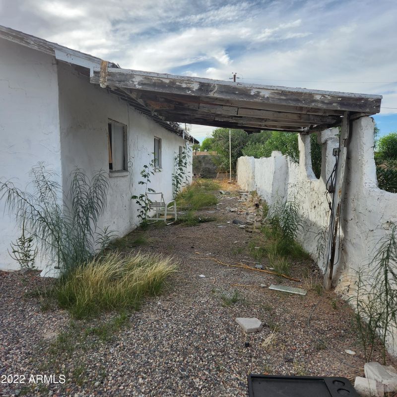5620 S 7th St, Phoenix, AZ 85040