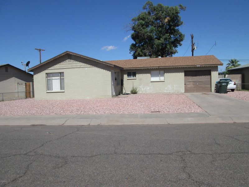 5620 W Sells Dr, Phoenix, AZ 85031