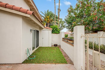 5621 79th St #2, Scottsdale, AZ 85250