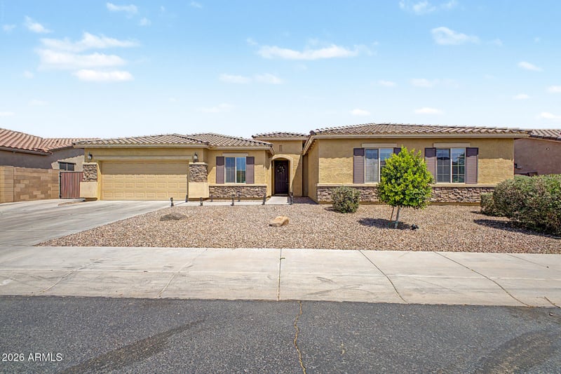 5621 57th Ln, Laveen, AZ 85339