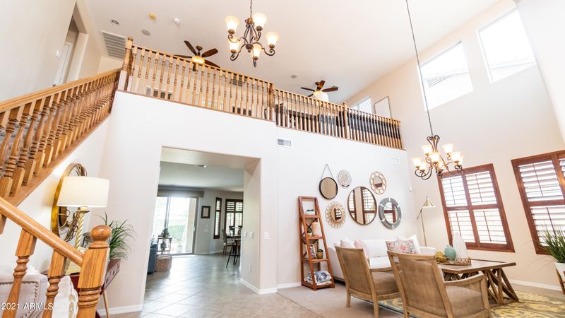 5621 W Cavedale Dr, Phoenix, AZ 85083