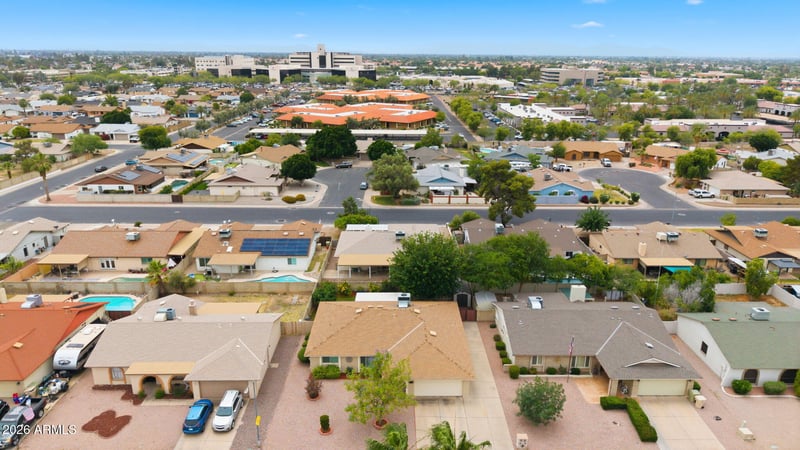 5621 W Hearn Rd, Glendale, AZ 85306