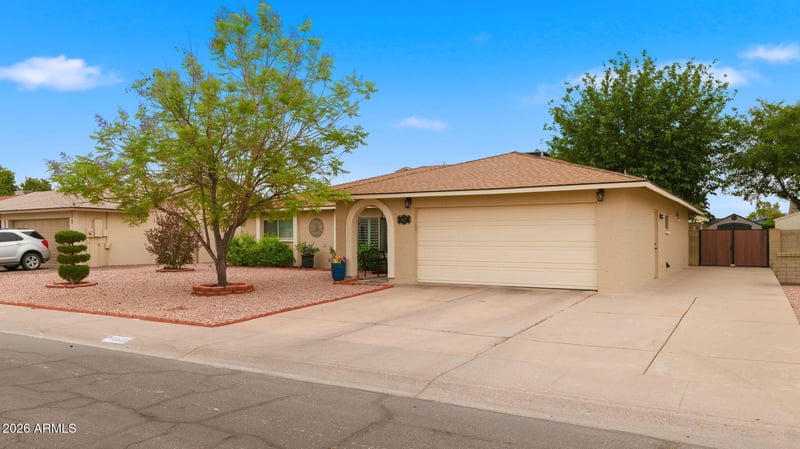 5621 W Hearn Rd, Glendale, AZ 85306