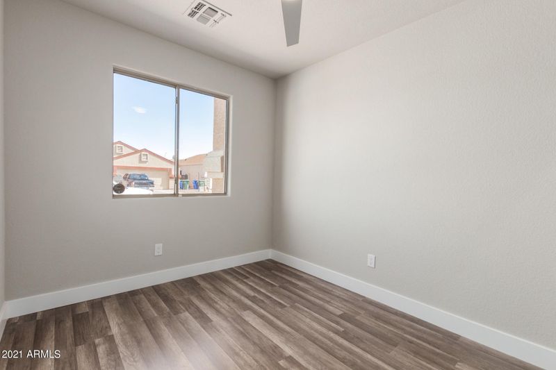 5622 S 5th Dr, Phoenix, AZ 85041