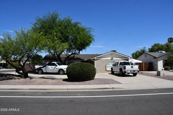5622 W Grovers Ave, Glendale, AZ 85308