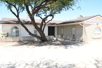 5622 W Grovers Ave, Glendale, AZ 85308