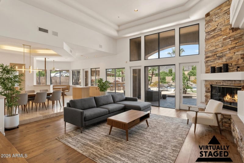 5624 W Misty Willow Ln, Glendale, AZ 85310