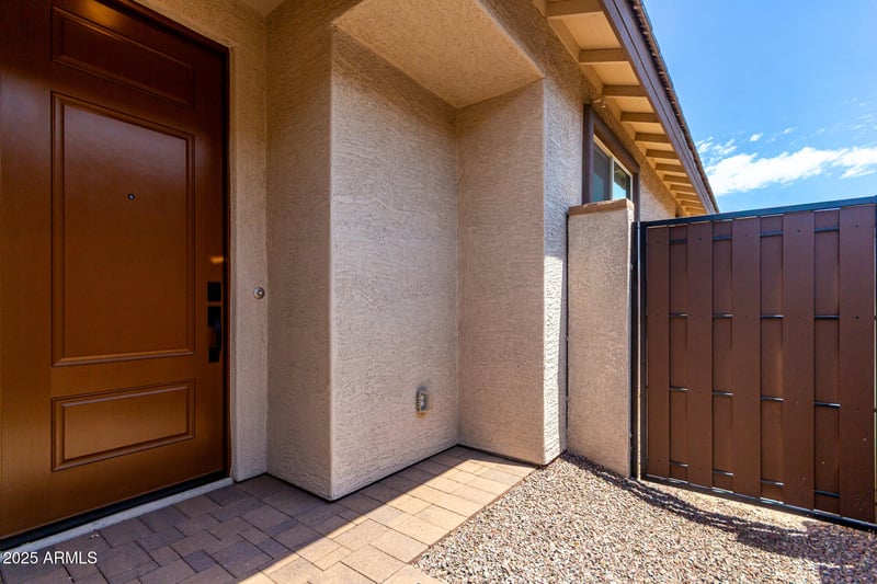 5625 205th Ln, Buckeye, AZ 85396