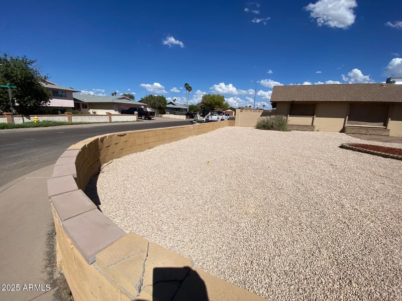 5625 47th Ave, Glendale, AZ 85301