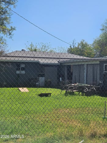 5625 9th St, Phoenix, AZ 85040