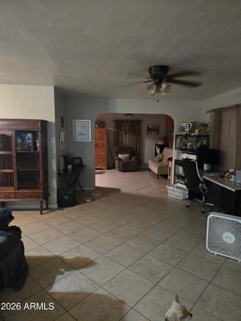 5625 9th St, Phoenix, AZ 85040