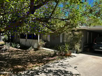 5625 9th St, Phoenix, AZ 85040