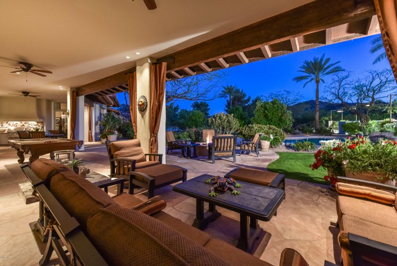 5625 E Sanna St, Paradise Valley, AZ 85253