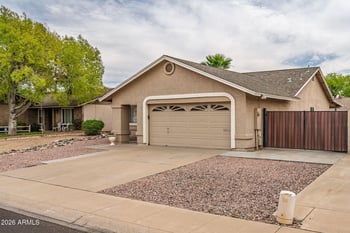 5625 Sunnyside Dr, Glendale, AZ 85304