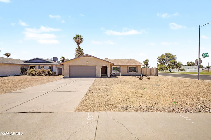 5625 Grovers Ave, Glendale, AZ 85308