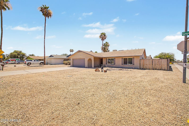 5625 Grovers Ave, Glendale, AZ 85308