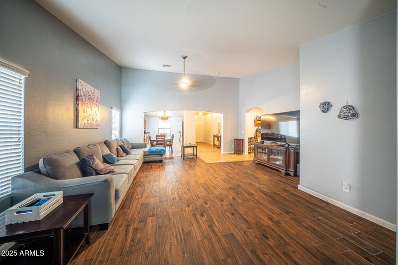 5626 239th Dr, Buckeye, AZ 85326