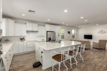 5626 Inez Ct, Gilbert, AZ 85298