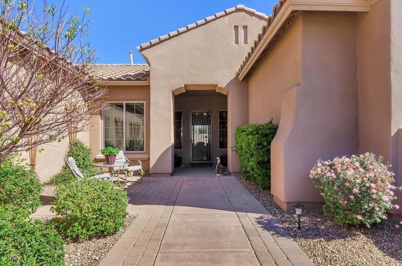 5626 W Spur Dr, Phoenix, AZ 85083