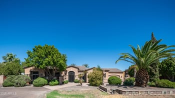 5627 83rd Ln, Glendale, AZ 85303