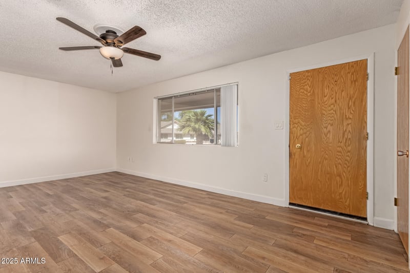 5627 Covina Rd, Mesa, AZ 85205