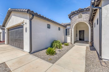 5628 Pony Track Ln, San Tan Valley, AZ 85140