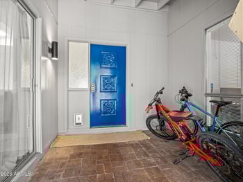 5629 17th St, Phoenix, AZ 85016