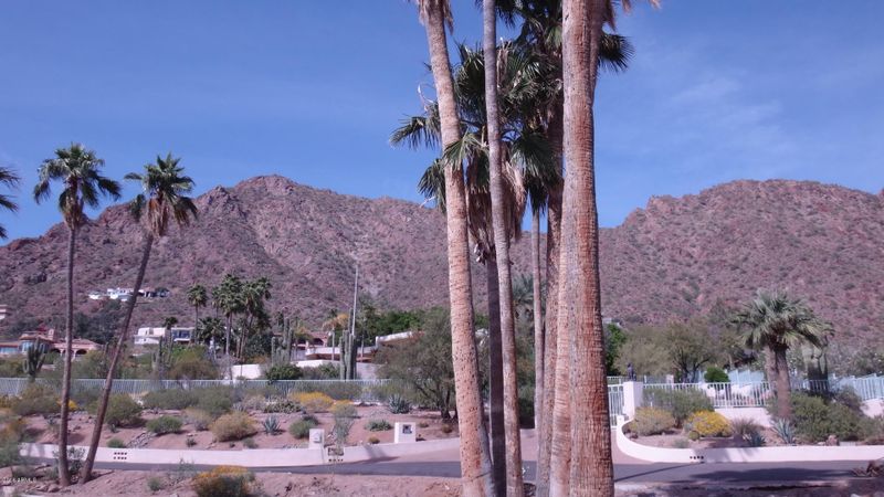 5629 E Rockridge Rd #F, Phoenix, AZ 85018