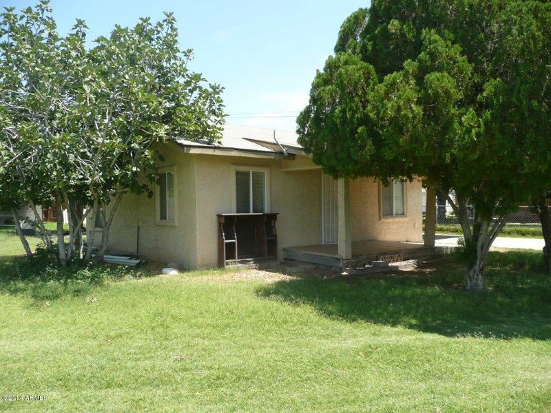 5629 S 3rd St, Phoenix, AZ 85040