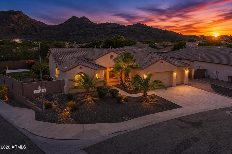 5629 W Hedgehog Pl, Phoenix, AZ 85083